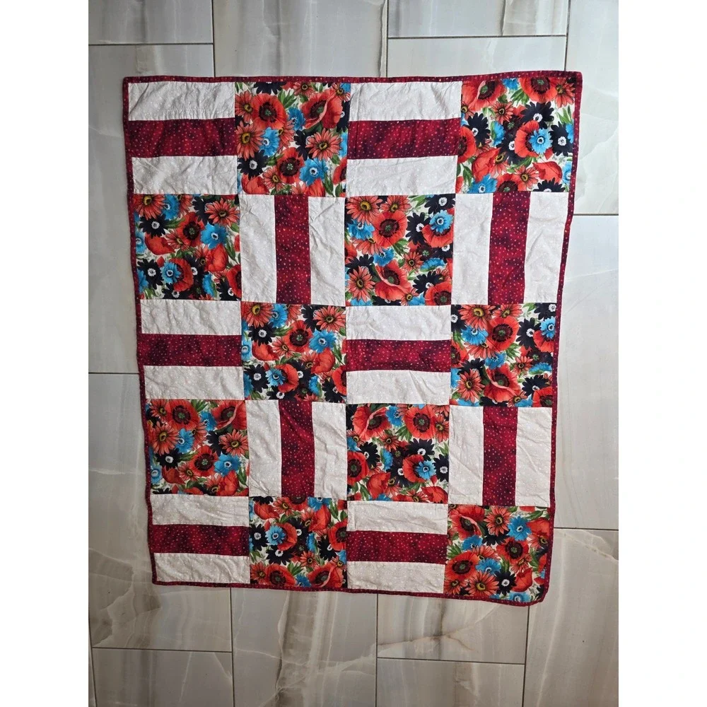Heritage Springs Handmade Floral Patchwork Quilt Red White Blue Poppy 43x35 W1
